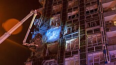 Americký prezident Donald Trump (uprost�ed) b�hem jednání s lídry evropských zemí a EU, 18. srpna 2025.