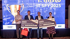 Studentka �VUT zkrotila hluk algoritmy a vyhrála sout� IT SPY 2025