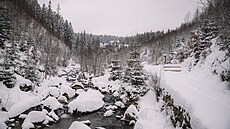 Zima za oponou � co se d�je v Peci, ne� p�ijedou první ly�a�i