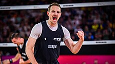 Ond�ej Peru�i� se hecuje ve �tvrtfinále mistrovství sv�ta v Adelaide.