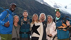 Archivní fotografie ze dne 28. 9. 2018, na které sir Richard Branson (t�etí...