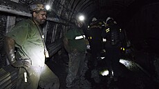Horníci v Dolu �SM u Karviné t�í poslední poruby �erného uhlí. Na konci ledna...
