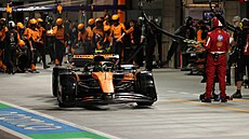 Lando Norris z McLarenu startuje do Velké ceny Las Vegas z první pozice.