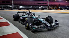 George Russell z Mercedesu jede Velkou cenu Las Vegas.