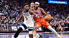 Shai Gilgeous-Alexander z Oklahomy se dere ke ko�i, zastavit se ho sna�í...