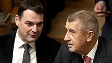 P�edseda hnutí ANO Andrej Babi� a �éf Motorist� Petr Macinka na mimo�ádném...