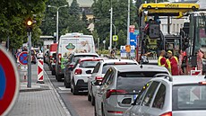 Dopravní kolaps b�hem rekonstrukce ulic neza�ívá jenom Praha. Potýkají se s tím...