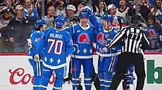 Brock Nelson z Colorada slaví ve 14. minut� sv�j druhý gól v utkání proti...