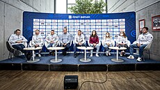 Tisková konference p�ed startem biatlonové sezony.