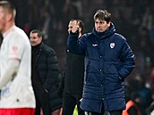 Pardubický kou� Jan Trousil b�hem utkání na Spart�.