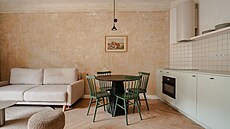 Byt 2+kk s balkonem - výrazn�j�í barevný akcent v místnosti najdete na retro...