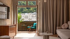 Byt 2+kk s balkonem  - ú�asný výhled na hotel Pupp si lze dop�át z malého...