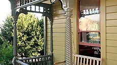 Veranda u vchodu dokazuje kvalitu �emeslník� 19. století.