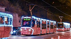 Po celý advent a� do T�í král�, tedy do pond�lí 6. ledna 2026, mohou cestující...