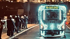 V�echna vozidla váno�ní flotily DPP dohromady letos zdobí více ne� 34 tisíc...