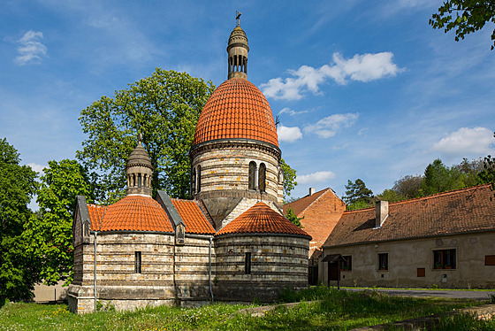 Kaple sv. Václava ve Vl�í.