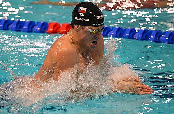 Mat�j Zábojník na mistrovství Evropy v krátkém bazénu.