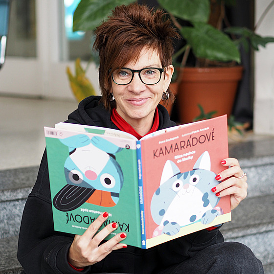 Nová kniha Kamarádové spisovatelky Petry Soukupové, která vznikla ve spolupráci...