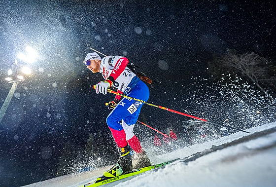 Vít�zslav Hornig b�hem sprintu v Östersundu