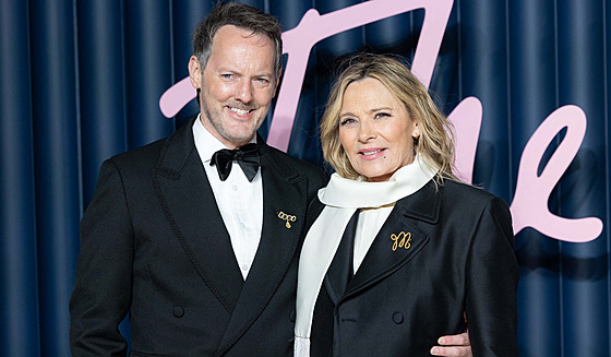 Russell Thomas a Kim Cattrallová (Londýn, 1. prosince 2025)