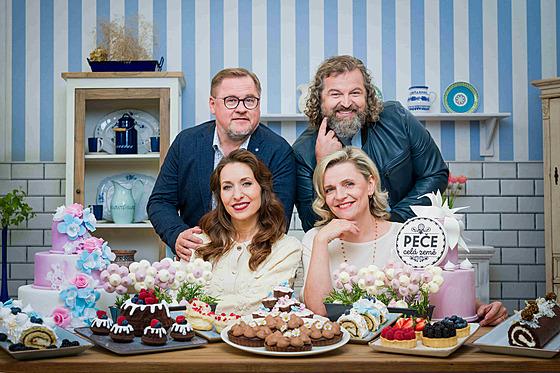 První díl dal�í �ady Pe�e celá zem�: V technické výzv� museli sout�ící upéct �odó chlebí�ek. 