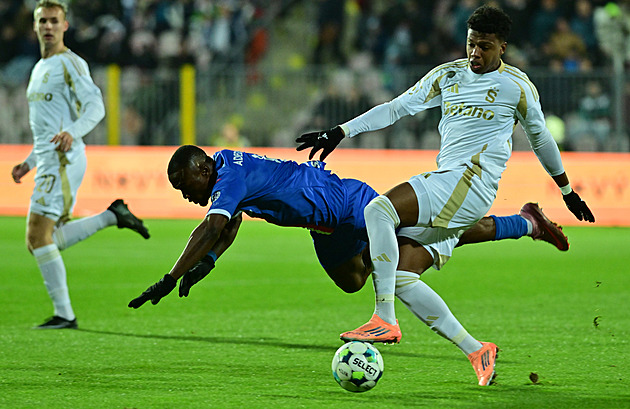 ONLINE: Artis Brno - Sparta 0:1, hosté mají převahu, po akci Kuola se trefuje Mercado