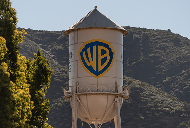 Přetahovaná o Warner Bros nekončí. Ve hře je obnovení jednání s Paramountem