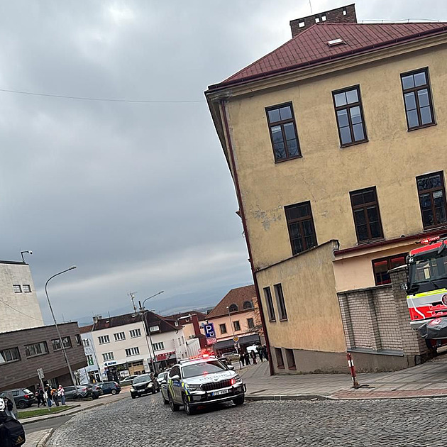 Uherské Brod'daki okulun tahliyesi: Dolapta tehlikeli madde vardı