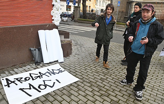 Demolice na Bedřišce byla proti předpisům, rozhodl magistrát. Domy však už nestojí