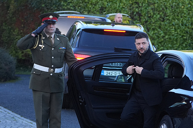 Mírový plán jsme s USA vylepšili, potvrdil Zelenskyj před jednáním Witkoffa a Putina