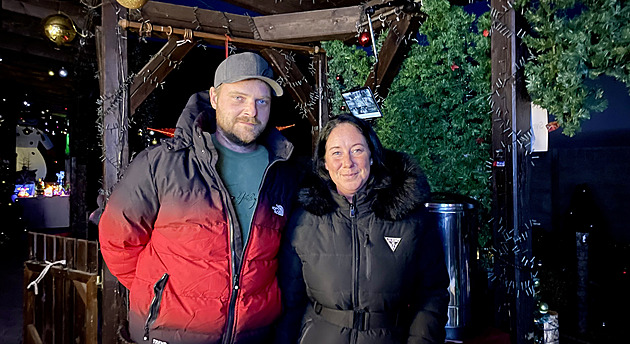 Tradice zářícího domu se zrodila díky žádosti o ruku, pro někoho je posledním zážitkem