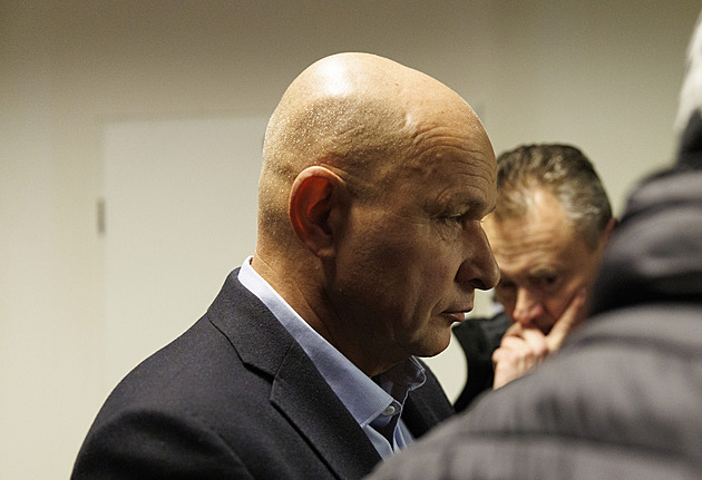 U kauzy Stoka soud řeší dohody o vině a trestu. Na přetřeš přijde i Švachula