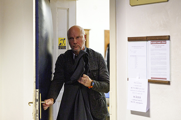 Soud schválil další dohody o vině v kauze Stoka, uložil podmínky a peněžité tresty