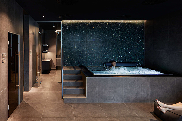 Nov budova Teboskch lzn potebovala prostor, logickou orientaci a prodn, uviteln materily.