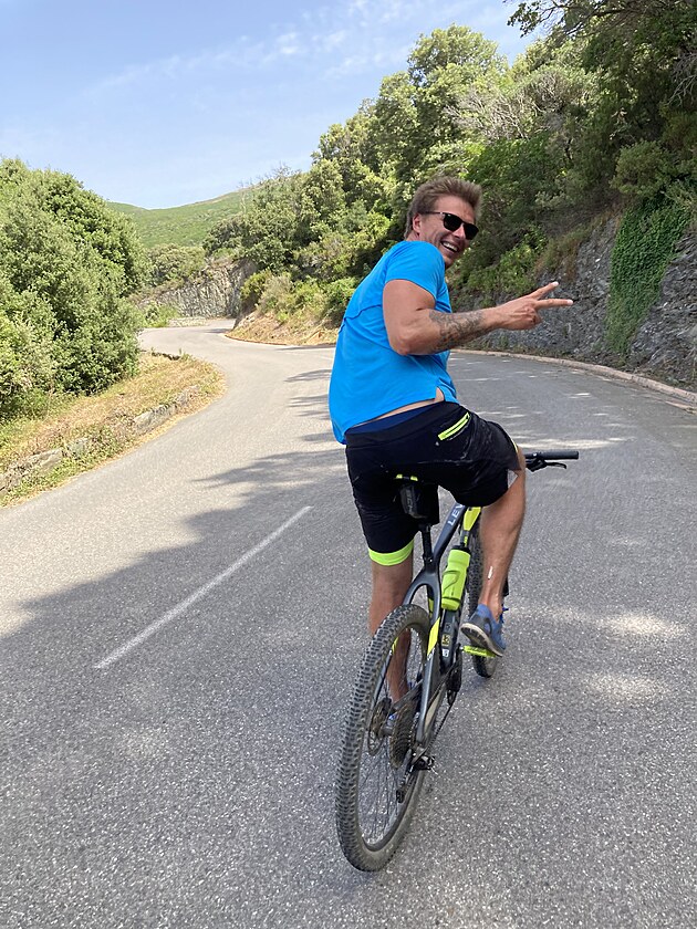 P�tat�icetilet� Pavel bojuje s agresivn�m typem leuk�mie. Hled� se pro n�j...