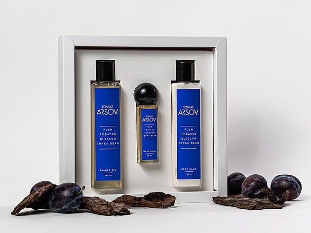 Tajemstv� dlouhotrvaj�c� v�n�: Jak vrstvit parf�m jako profesion�l a na co si...