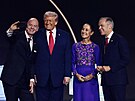 Americký prezident Donald Trump se po více ne� deseti m�sících v ú�ad� poprvé...