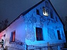 P�i likvidaci po��ru rodinn�ho domu v Rychnov� u Jablonce nad Nisou hasi�i...