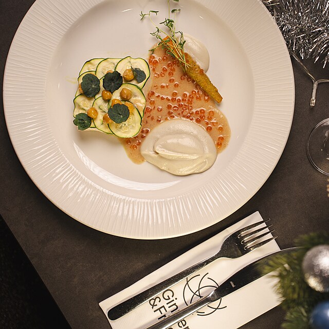 Tan��c� d�m: ikonick� zast�vka v�no�n� Prahy, kam se budete r�di vracet.