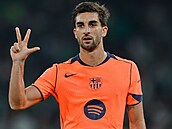 Barcelonský útoník Ferran Torres slaví hattrick.