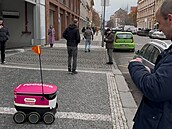 Robotická vozítka v Karlín budí rozruch, jsou hlavn atrakcí. (4. prosince...
