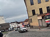 Na Základní kole na Mariánském námstí v Uherském Brod evakuují 450 osob...