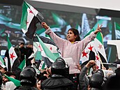 Syané si pipomínají první výroí pádu diktátora Baára Asada. Snímek pochází...