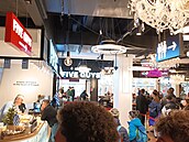 Obchodní d�m Máj