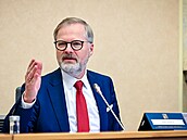 Premiér a pedseda ODS Petr Fiala na jednání vlády v demisi (3. prosince 2025)