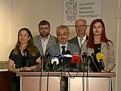 Zástupci pti stran budoucí opozice pojedou pítí týden na Slovensko, protoe...