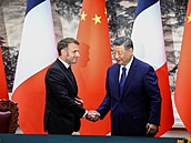 ínský prezident Si in-pching ve tvrtek v Pekingu s vekerou pompou pivítal...