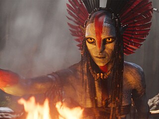 Snímek z filmu Avatar: Ohe� a popel