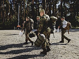 N�me�tí vojáci na cvi�i�ti Oberlausitz u Weisskeisselu (6. zá�í 2025)