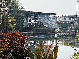 Nejmén� 25 lidí zem�elo p�i sobotním po�áru v no�ním klubu v indickém stát�...